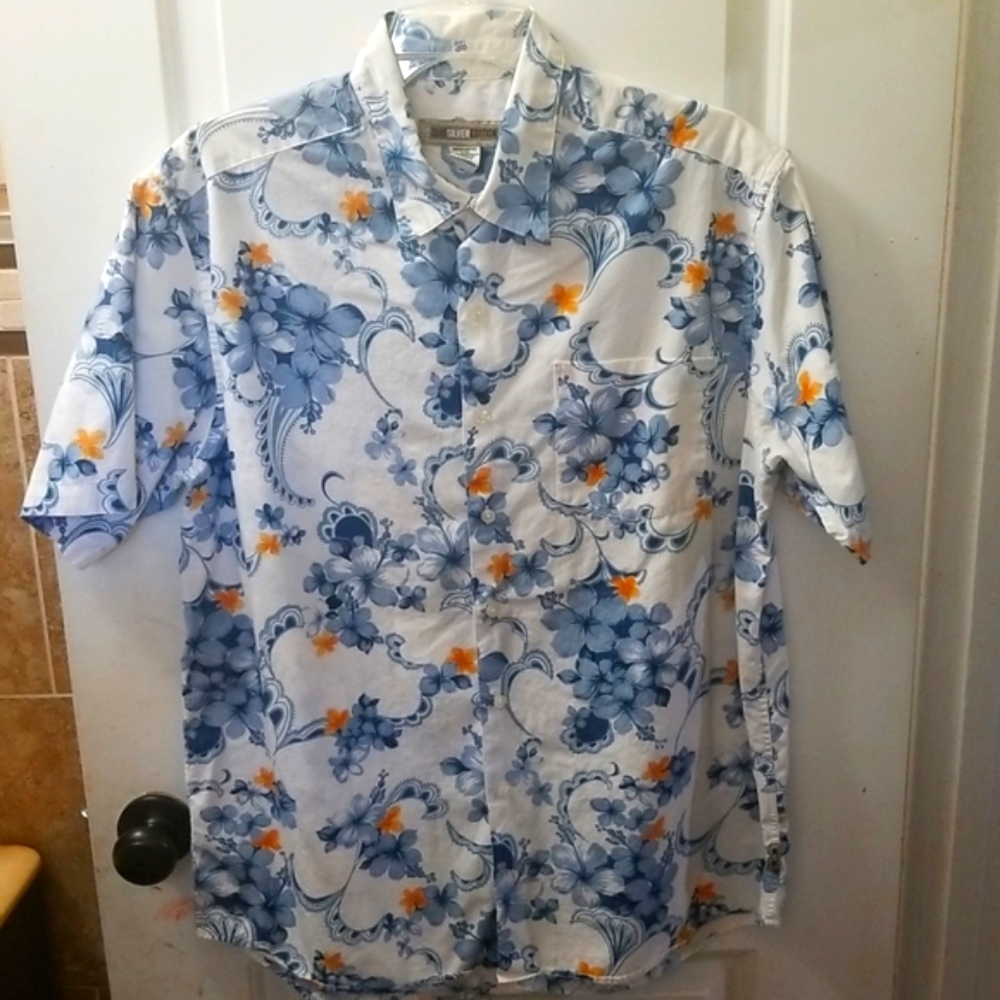 Quiksilver, Size - L, Color - White with blue and yellow flower pattern